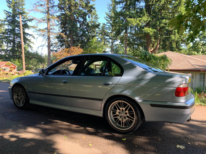 Illustration for article titled At $9,500, Could This Silverstone 2000 BMW M5 Be A Gold Standard?